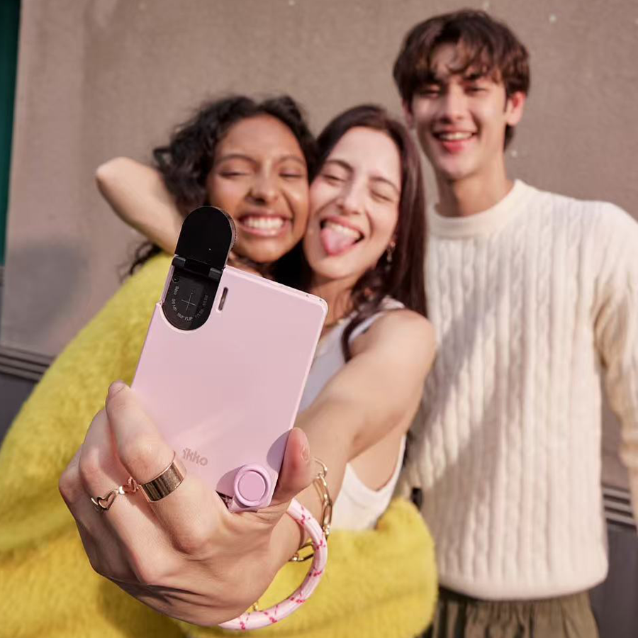 iKKO MindOne Pro AI Phone: Compatto 4" AMOLED, Dual OS, Vetro Zaffiro, 50MP Flip Camera, Internet Globale Free. White
